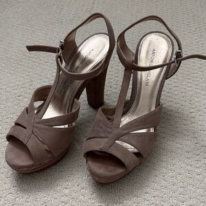 ANTONIO MELANI Brown Strappy Heels